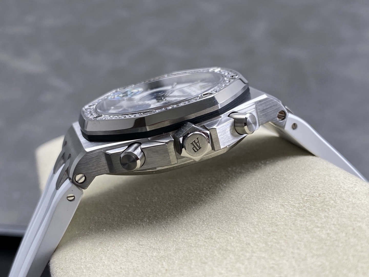 APS 37mm Royal Oak Chronograph (Mechanical Dandong 4801)